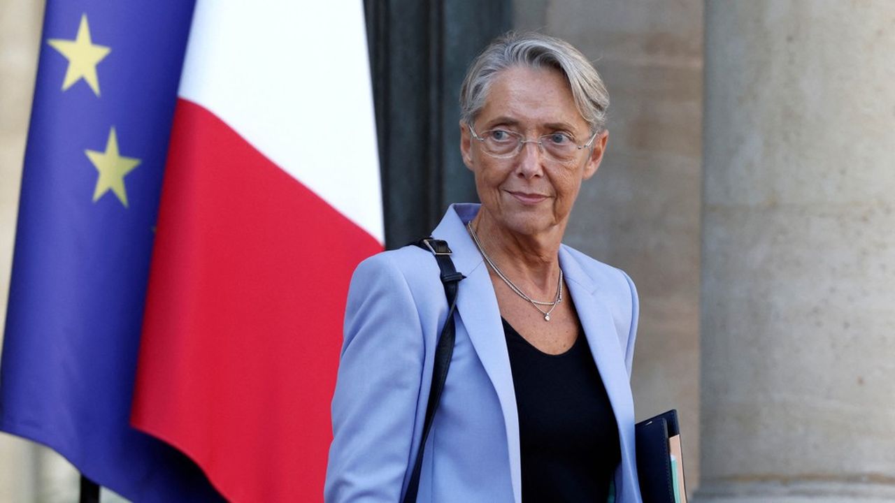 Elisabeth Borne acude a Argelia para materializar el «nuevo impulso» entre ambos países