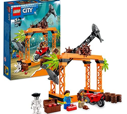 LEGO 60342 City Stuntz Desafío Acrobático: Ataque del Tiburón, Juguete de Construcción Pirata, Moto Acrobática, Mapa y Cofre del Tesoro